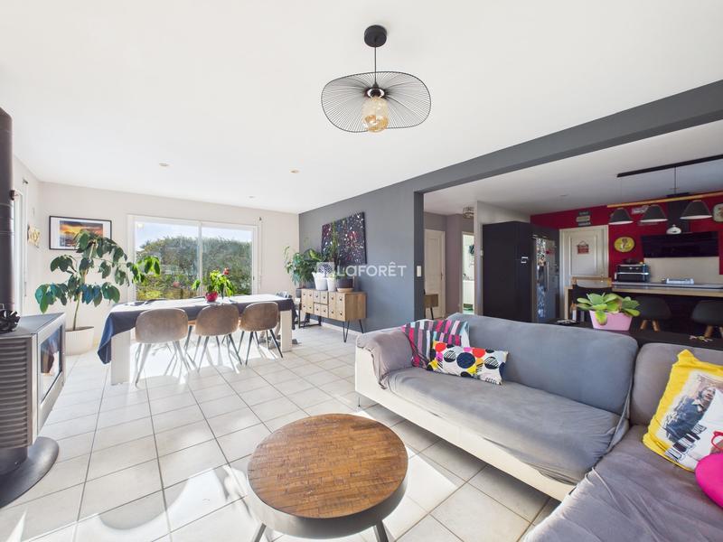 Maison - 145 m² - 6 pièces