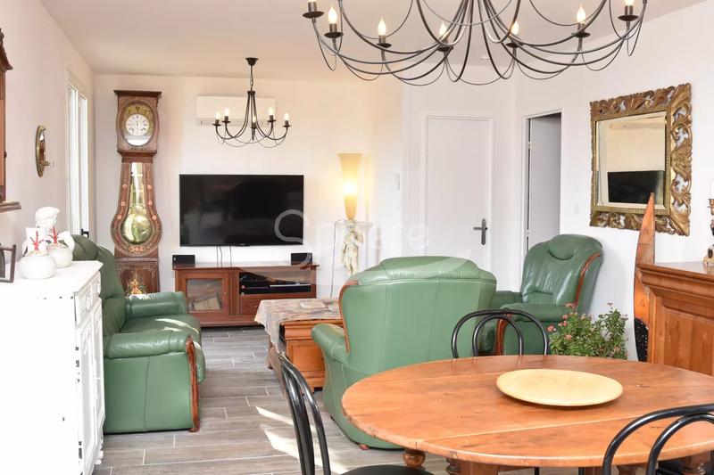 Villa - 80 m² - 4 pièces