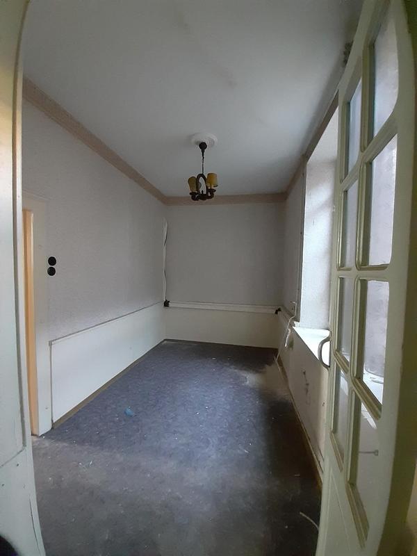 Maison - 200 m² - 8 pièces