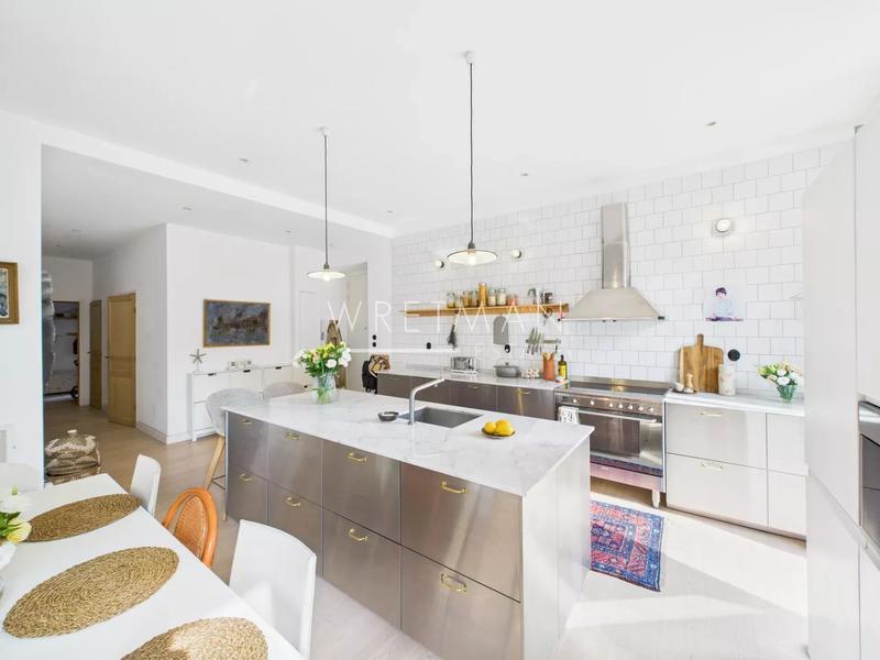 Appartement - 114 m² - 4 pièces