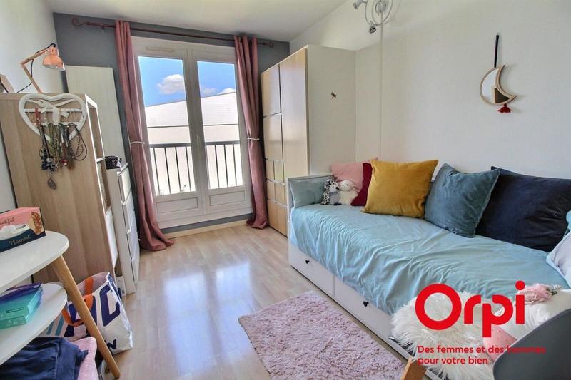 Appartement - 83 m² - 4 pièces