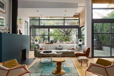 Maison contemporaine - 405 m² - 9 pièces