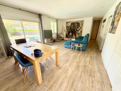 Maison - 105 m² - 4 pièces