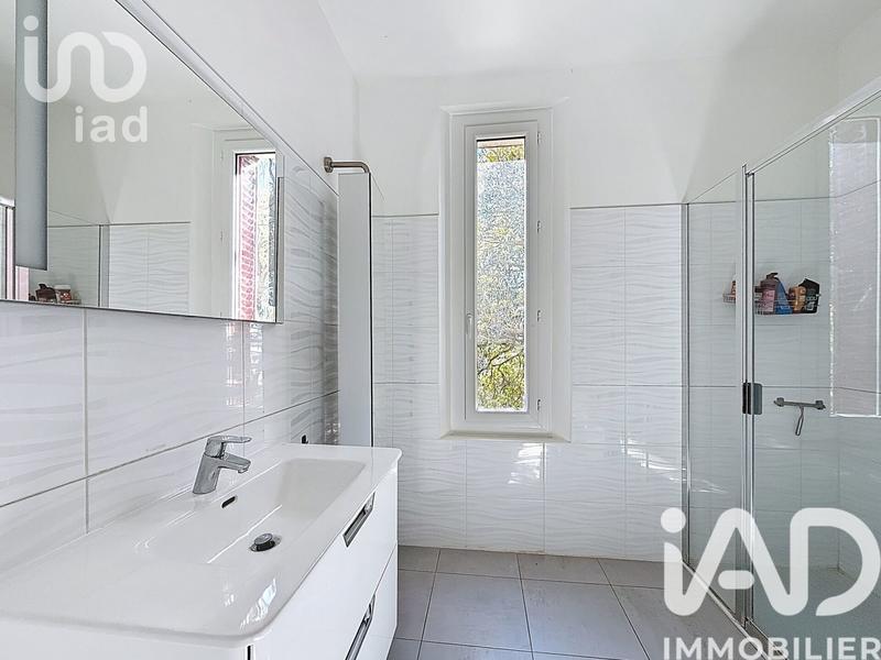 Maison - 227 m² - 10 pièces