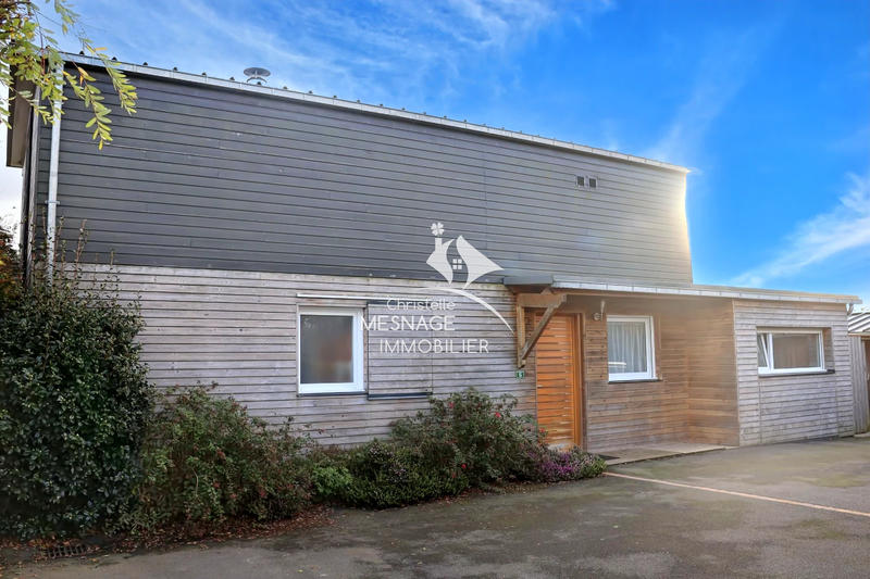 Maison - 162 m² - 6 pièces