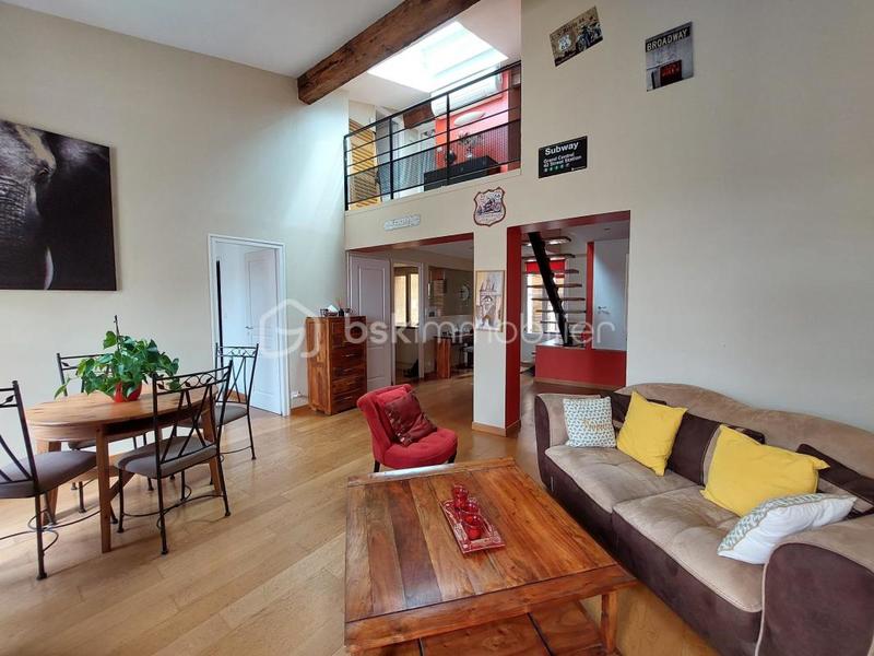 Duplex - 97 m² - 5 pièces