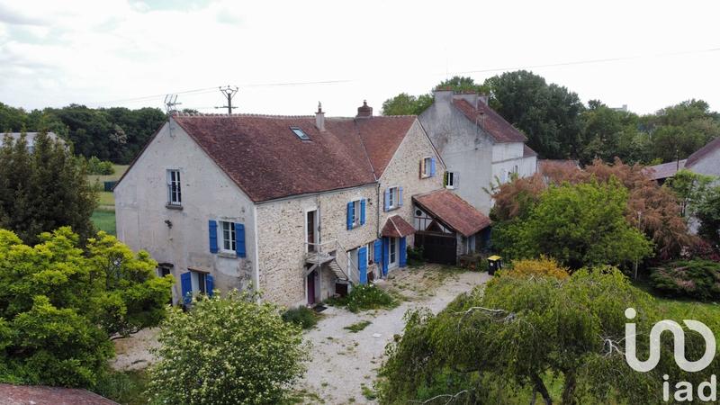 Maison - 295 m² - 11 pièces