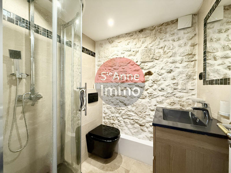 Maison - 177 m² - 7 pièces