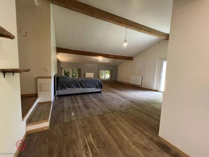 Propriété - 271 m² - 7 pièces