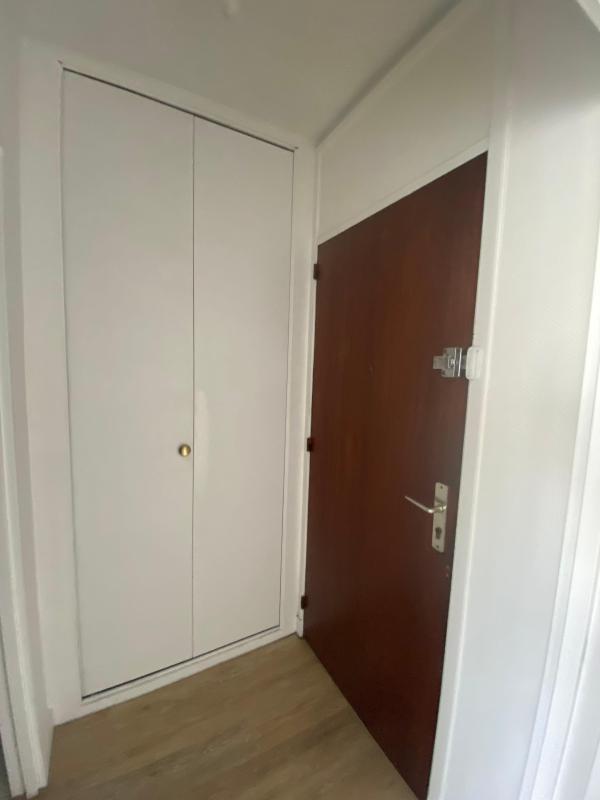 Studio - 25 m² - 1 pièce