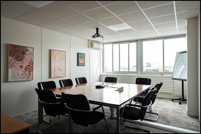 Bureau - 527 m² - 1 pièce