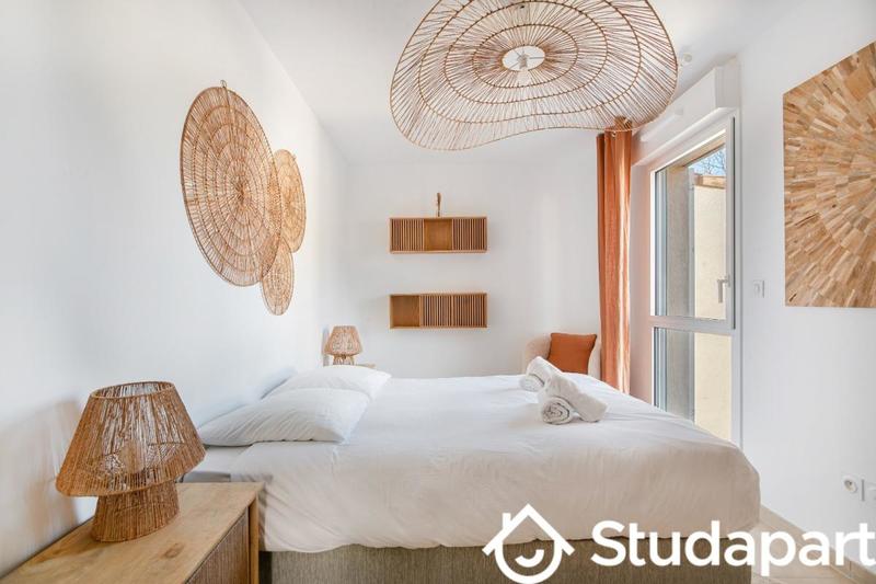 Appartement - 100 m² - 4 pièces