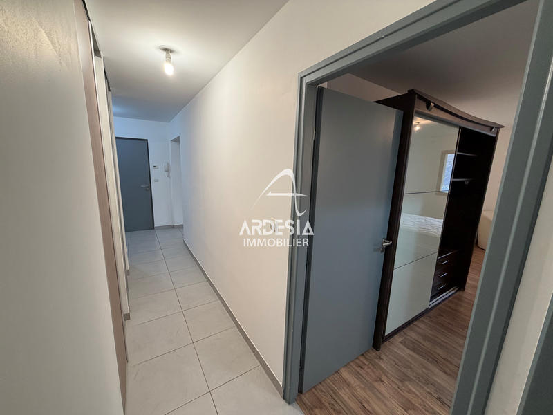 Appartement - 93 m² - 3 pièces