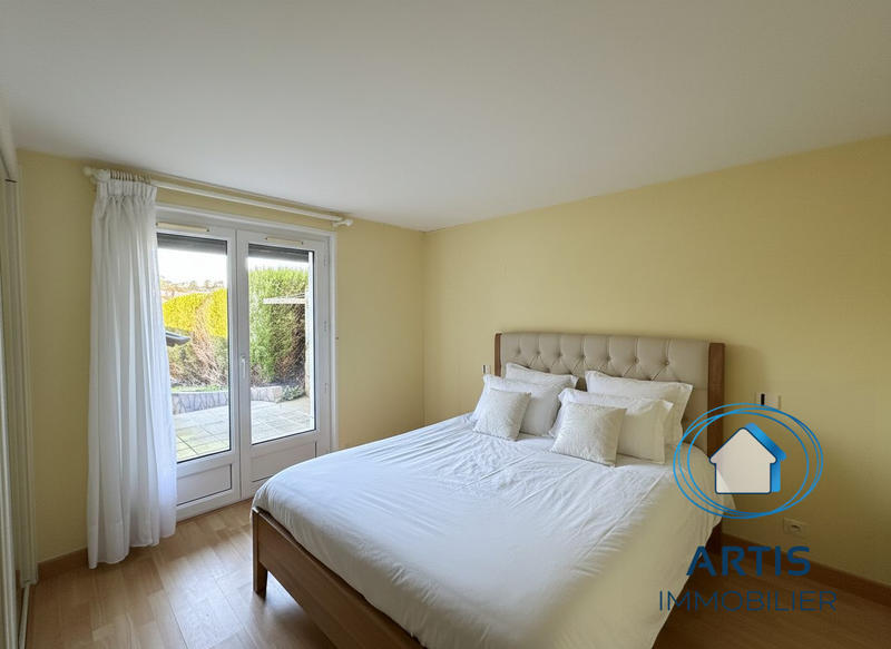 Appartement - 100 m² - 4 pièces