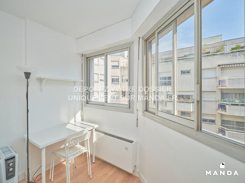 Studio - 13 m² - 1 pièce