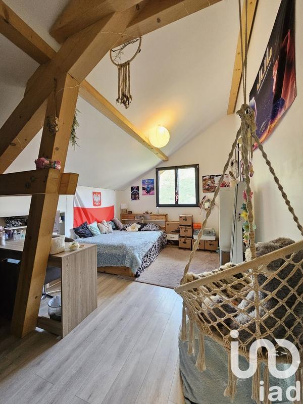 Maison - 198 m² - 7 pièces