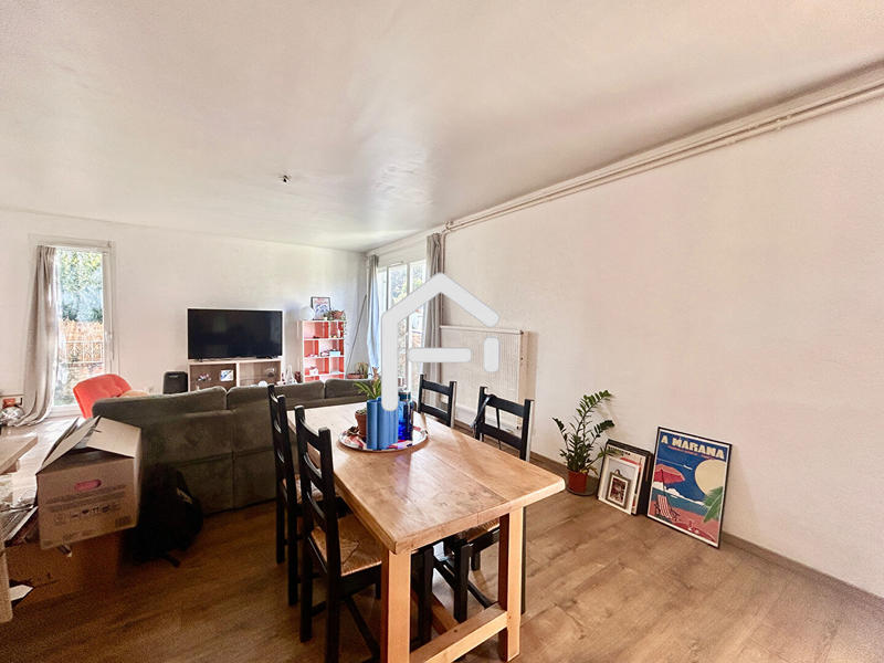 Maison - 93 m² - 4 pièces