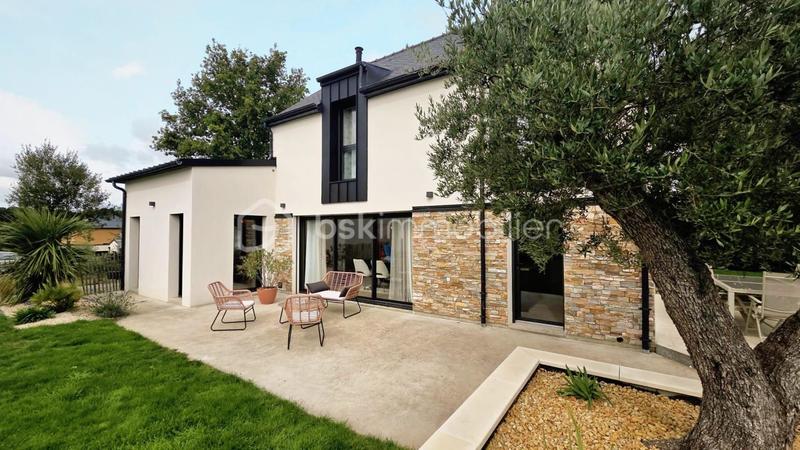 Maison - 130 m² - 6 pièces