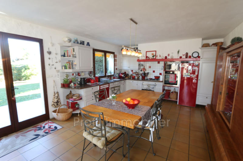 Maison - 170 m² - 7 pièces