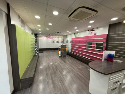 Local commercial - 76 m²