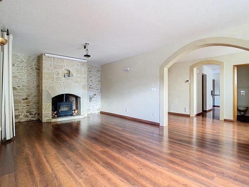 Maison - 169 m² - 6 pièces