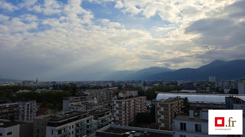 Appartement - 76 m² - 4 pièces