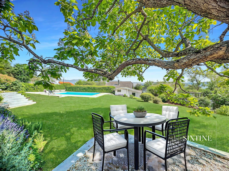 Maison ancienne - 297 m² - 12 pièces