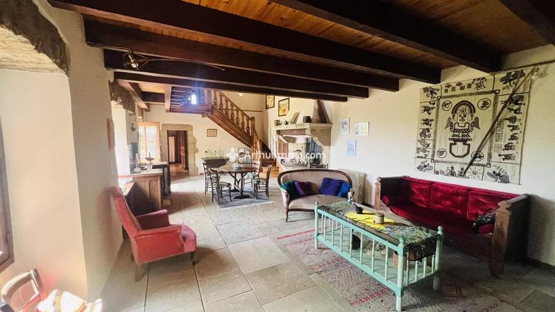 Maison - 171 m² - 5 pièces