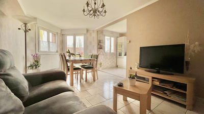 Appartement - 74 m² - 3 pièces