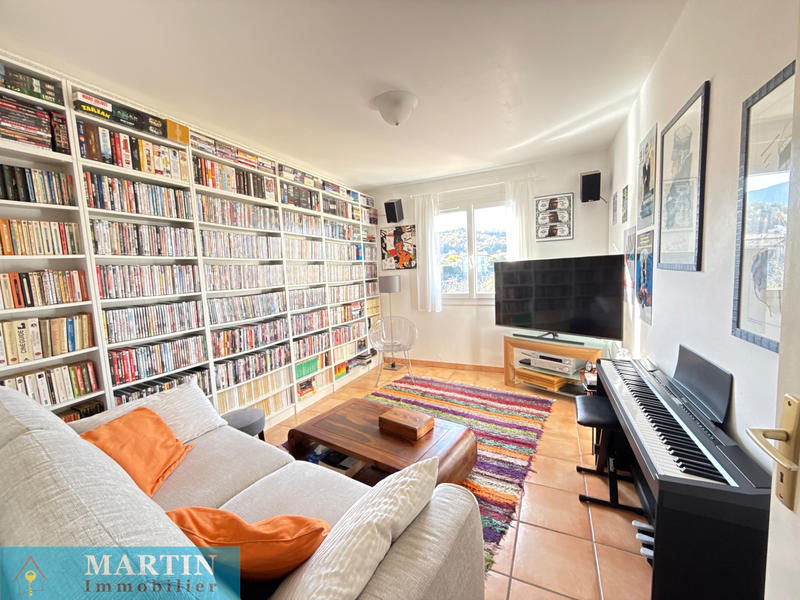 Maison - 186 m² - 7 pièces