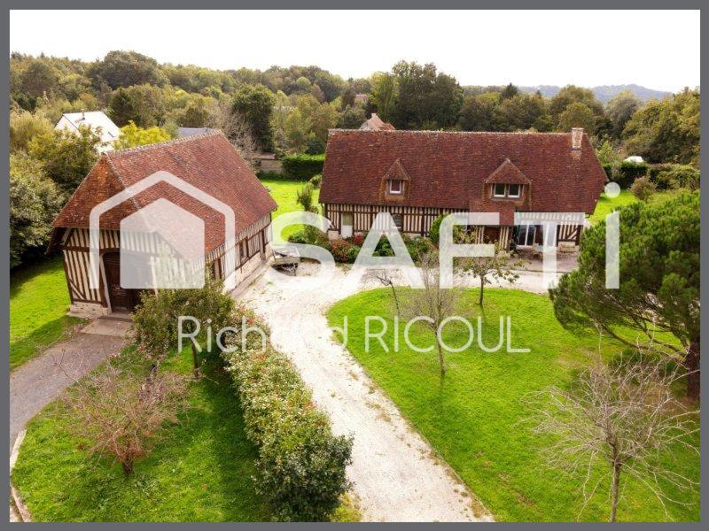 Maison - 200 m² - 7 pièces