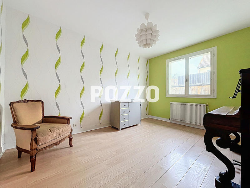 Maison - 91 m² - 4 pièces