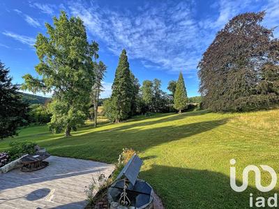 Maison - 319 m² - 12 pièces