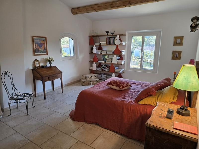 Maison - 224 m² - 5 pièces