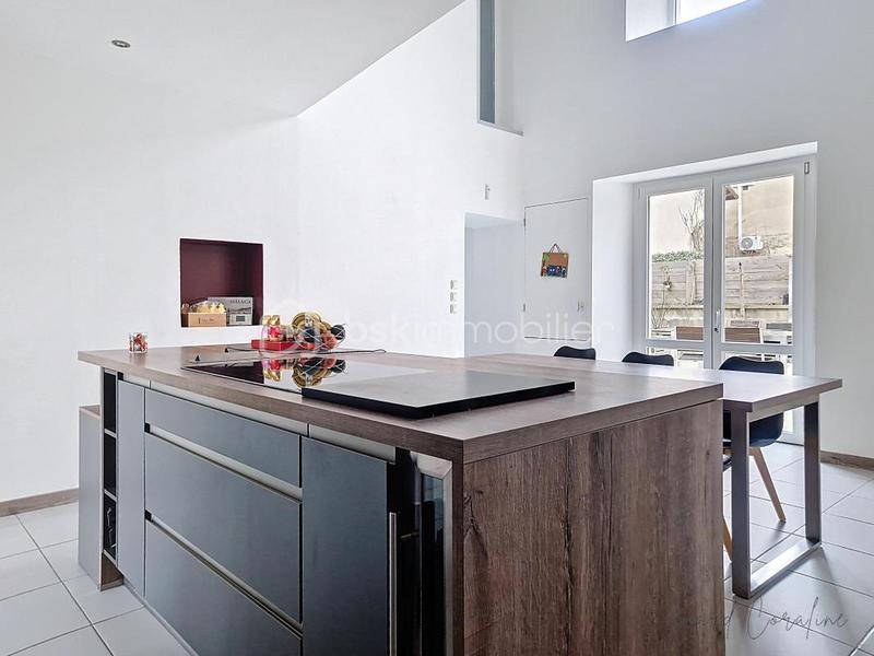 Maison - 145 m² - 5 pièces