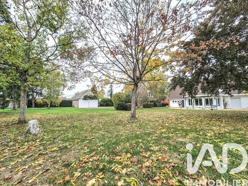 Maison - 200 m² - 7 pièces