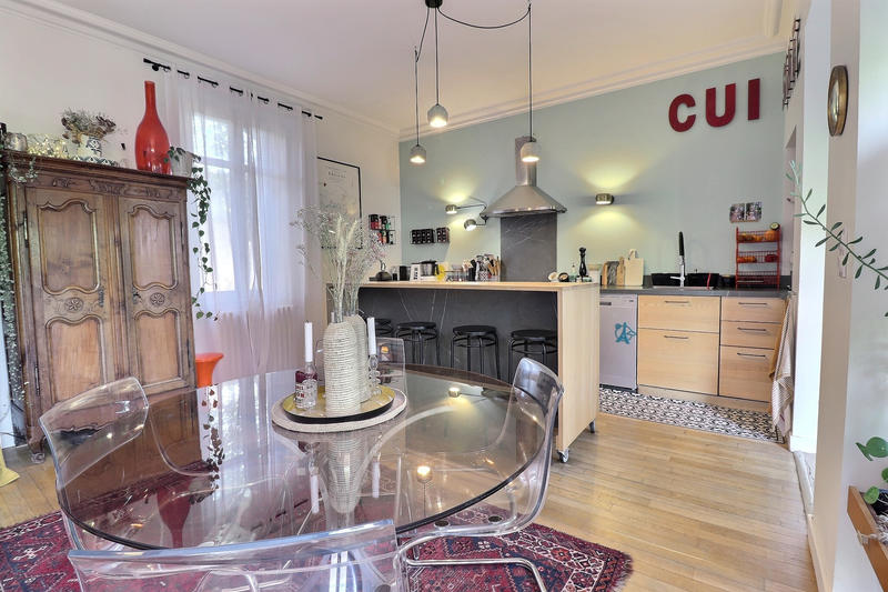 Maison - 150 m² - 7 pièces