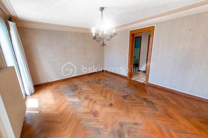 Maison de village - 170 m² - 8 pièces