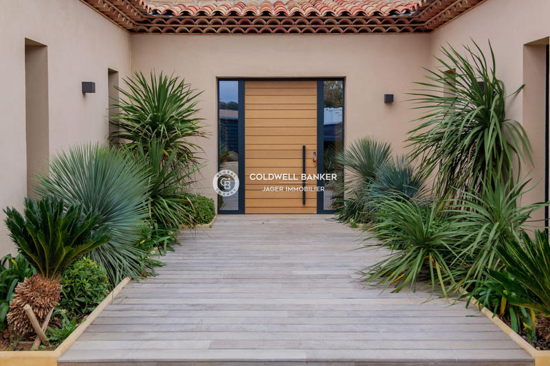 Maison - 165 m² - 5 pièces