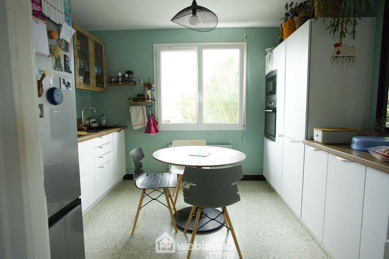 Maison - 95 m² - 5 pièces