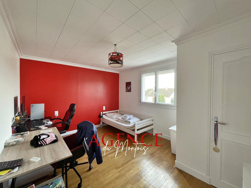 Maison - 150 m² - 5 pièces