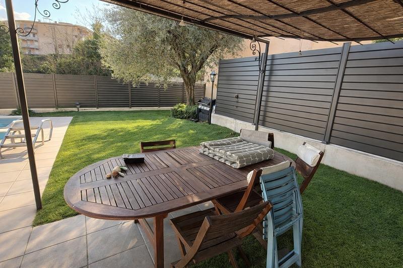 Villa - 140 m² - 6 pièces