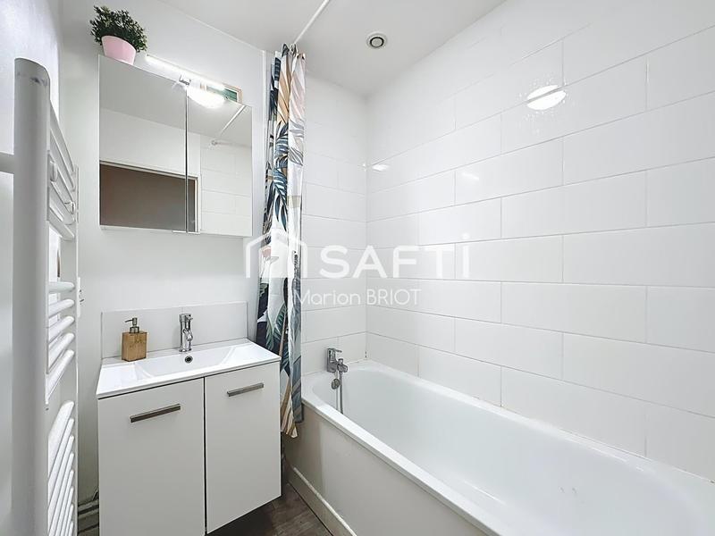 Maison - 96 m² - 5 pièces