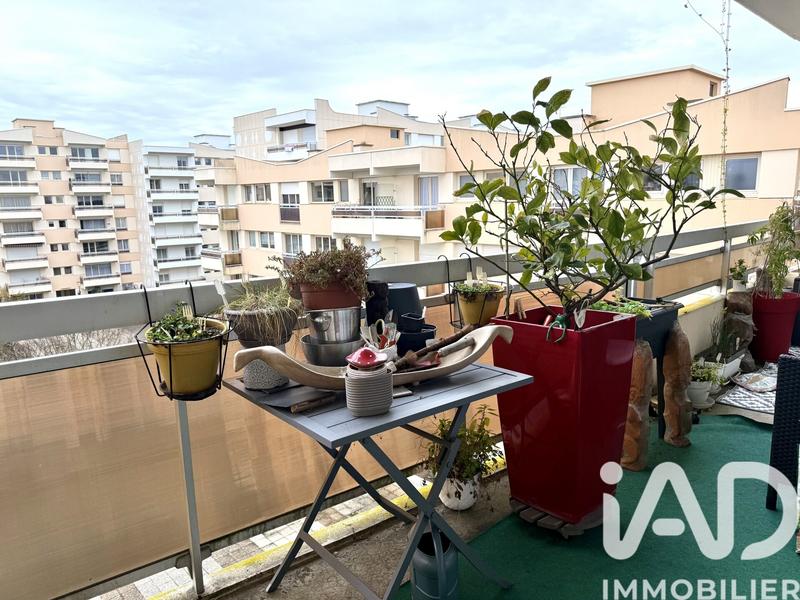 Appartement - 75 m² - 3 pièces