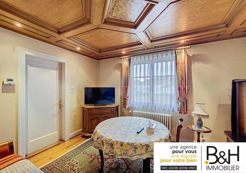 Maison traditionnelle - 106 m² - 5 pièces