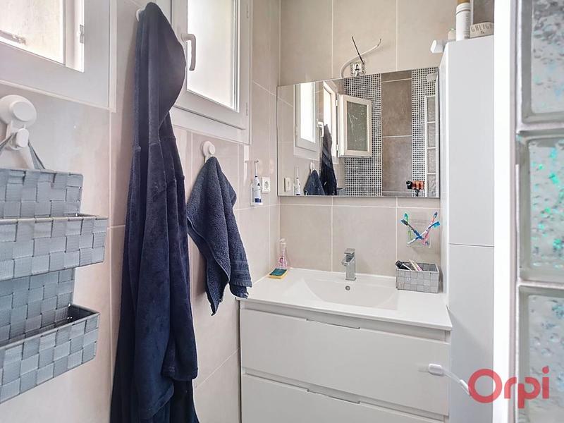 Maison - 192 m² - 4 pièces