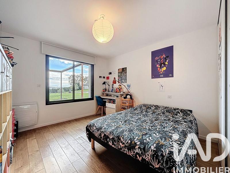 Maison - 190 m² - 7 pièces