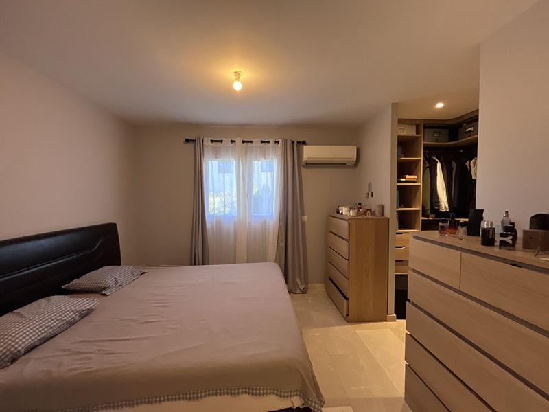 Villa - 140 m² - 6 pièces