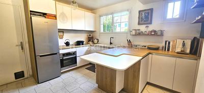 Maison - 130 m² - 7 pièces