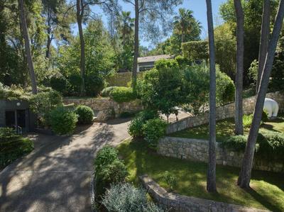 Villa - 350 m² - 8 pièces